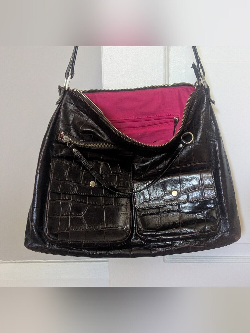 Y2K Leather Croc Shoulder Bag with Pink Interior